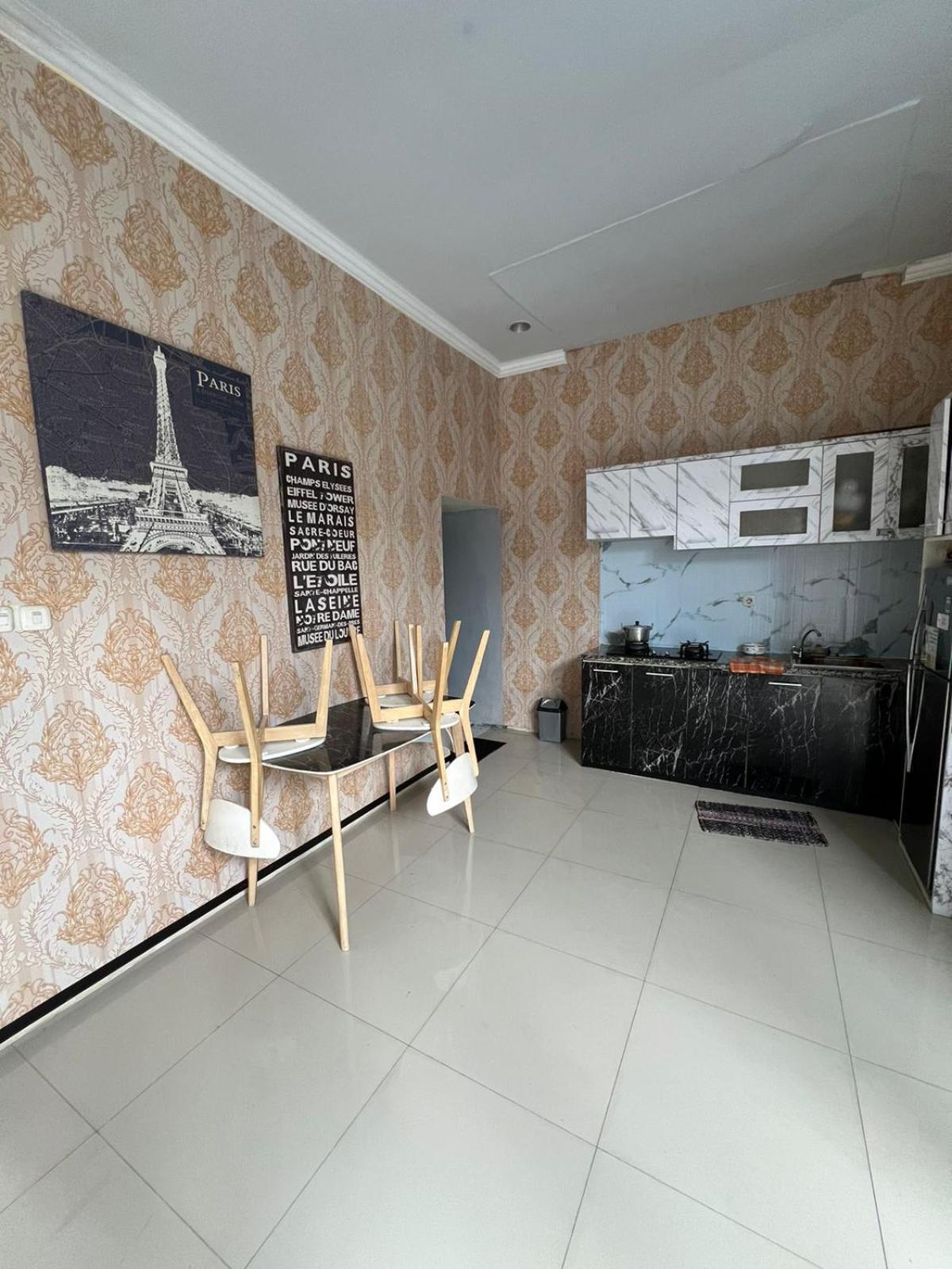 Casa Rani Batu Malang Villa 外观 照片